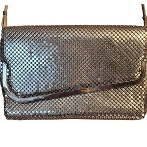 Bueno Vintage Silver Mesh Clutch